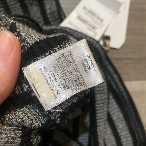 Leith NWT Cropped Top Short Sleeve Stonehenge Gray, Size Medium, MSRP $44 - Picture 4 of 8